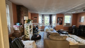 Charlestown 2 Bed 1 Bath BOSTON Boston - $2,600 No Fee