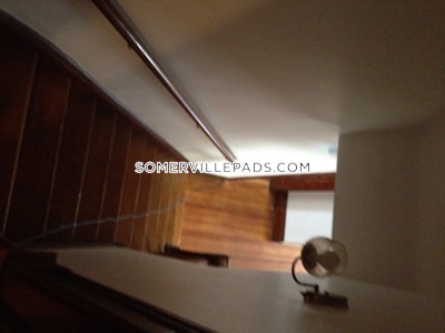 Somerville 3 Beds 1 Bath  Tufts - $3,400