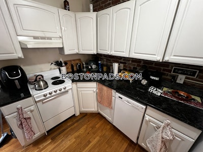 North End 2 Beds 1 Bath Boston - $3,695 50% Fee