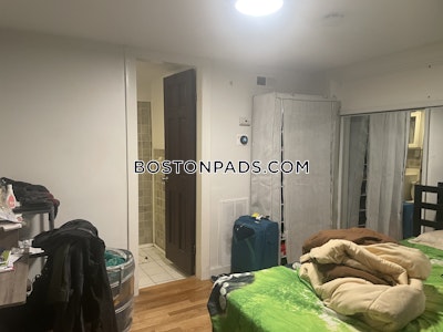 Mission Hill 3 Bed 2 Bath on Parker St in BOSTON Boston - $4,600