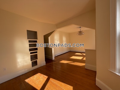 Jamaica Plain 5 Beds 2 Baths Boston - $7,500