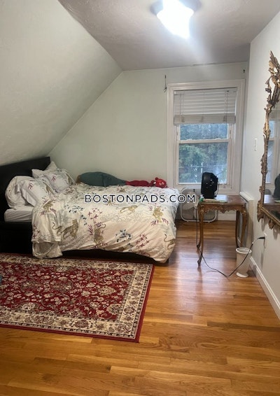 Malden 1 Bed 1 Bath MALDEN $1,650 - $1,650