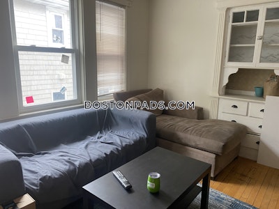 Somerville 4 Bed 1 Bath SOMERVILLE  Tufts - $4,500