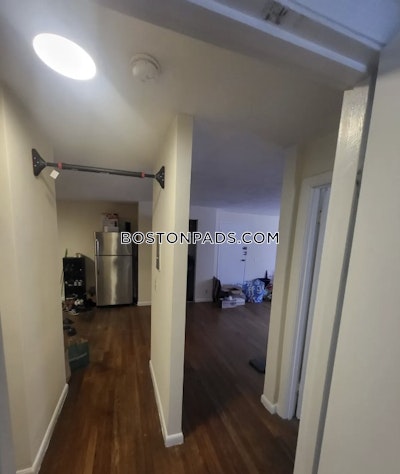 Brookline Lovely 2 Bed 1 Bath on Babcock St BROOKLINE- BOSTON UNIVERSITY $3,400  Boston University - $3,400