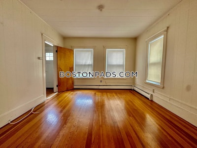 Somerville 1 Bed 1 Bath SOMERVILLE  Tufts - $2,600