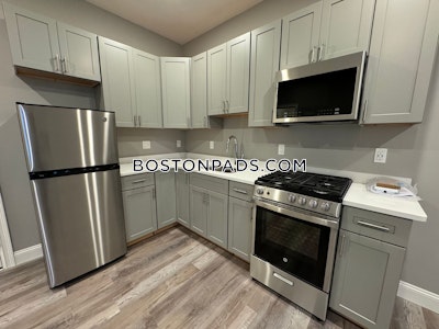 Revere Modern 1 bed 1 bath available NOW on North Shore Rd in Revere! - $2,300