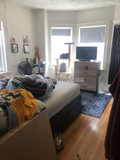 Somerville Apartment for rent 4 Bedrooms 1 Bath  Spring Hill - $4,100