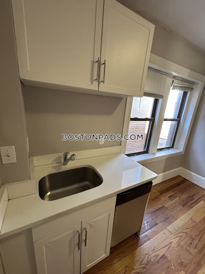 North End Apartment for rent 2 Bedrooms 1 Bath Boston - $2,500 No Fee