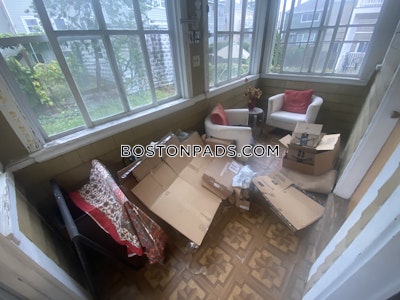 Somerville Apartment for rent 4 Bedrooms 1 Bath  Tufts - $4,600