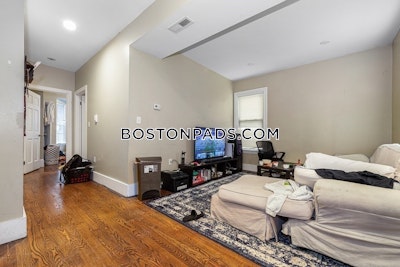 Mission Hill 3 Beds 1 Bath Boston - $5,300